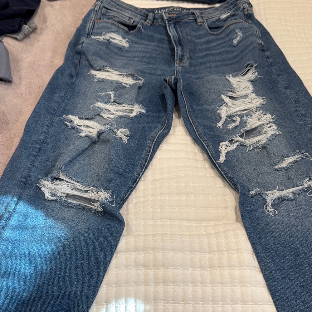 American Eagle Outfitters Light Blue Denim Jeans - Picture 3 of 7